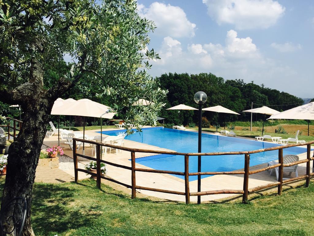 Agriturismo Nociquerceto Tarano Zimmer foto